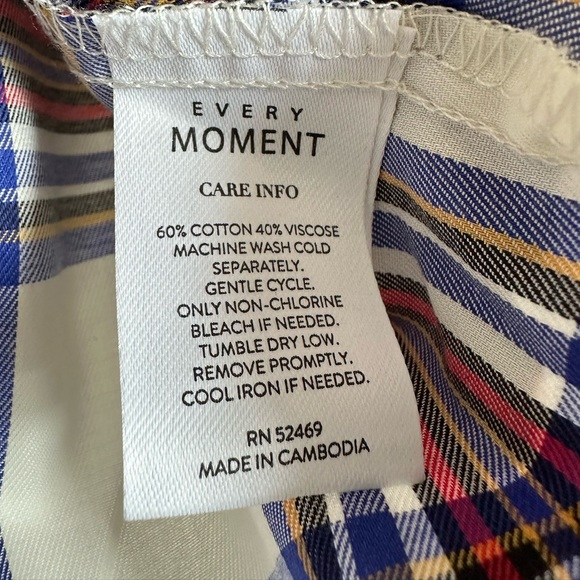 Plaid Pintuck Plaid Top - Picture 4 of 7